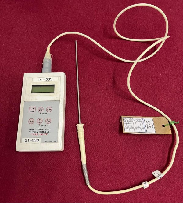 precision rtd thermometer type 100 tp  יד שנייה